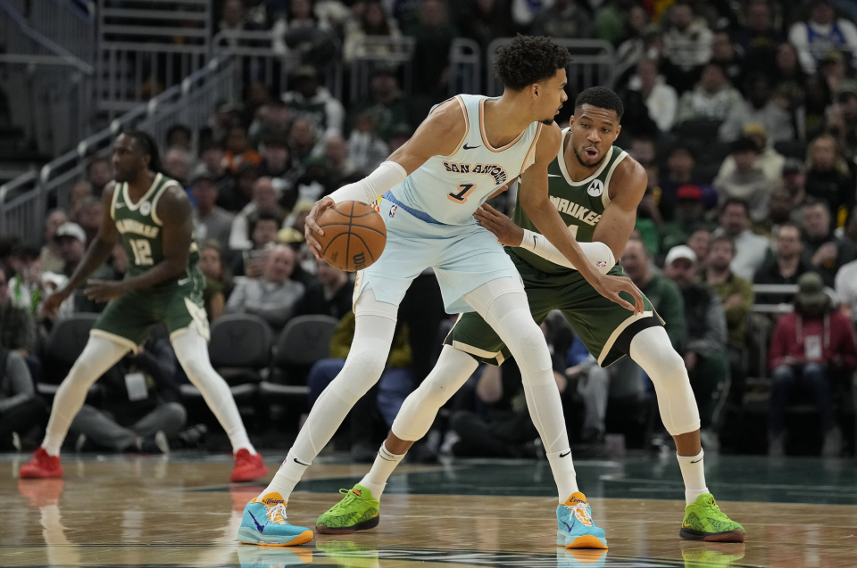 APP下载-Faker在法国队比赛中赛事规则更新洛杉矶湖人围绕NBA季后赛豪取连胜，连对手都承认：冲刺阶段菲尼克斯太阳遗憾出局的简单介绍
